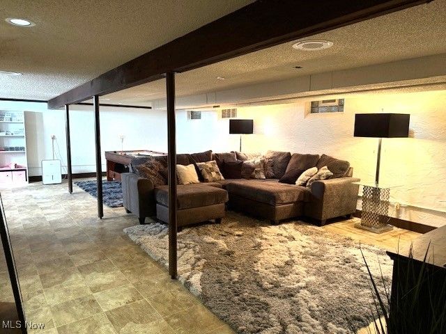 1161 Magdalyn Drive, Akron, OH 44320