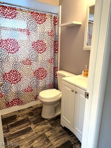 1161 Magdalyn Drive, Akron, OH 44320