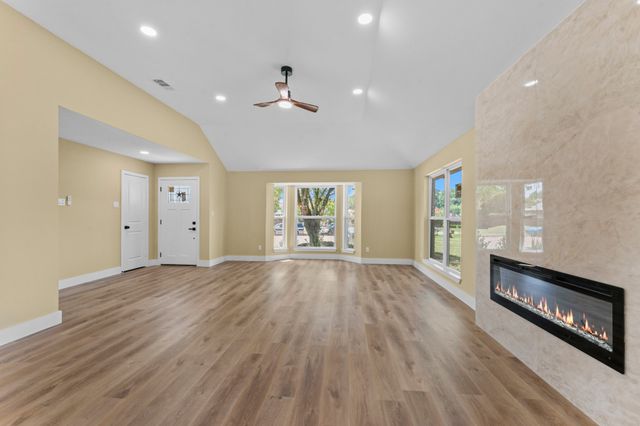 2113 Cedarwood Drive, Garland, TX 75040