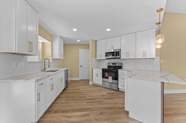 2113 Cedarwood Drive, Garland, TX 75040