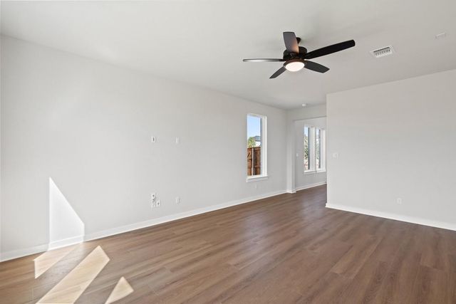 1160 North Roger Hanks Parkway, Dripping Springs, TX 78620