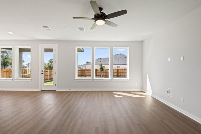 1160 North Roger Hanks Parkway, Dripping Springs, TX 78620