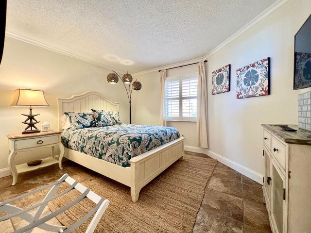 3870 N Highway A1a 304, Hutchinson Island, FL 34949