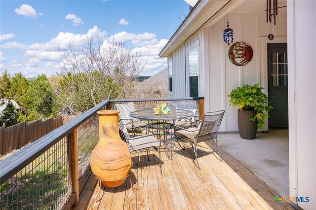 8 Butterfly Street, Wimberley, TX 78676