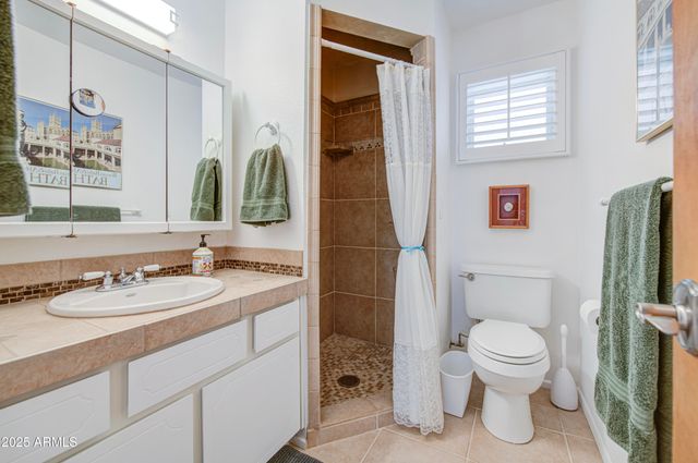 2238 N GAYRIDGE Road N, Mesa, AZ 85215