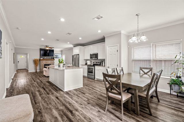 909 S Frances Street A, Terrell, TX 75160
