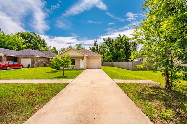 909 S Frances Street A, Terrell, TX 75160