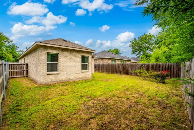 909 S Frances Street A, Terrell, TX 75160