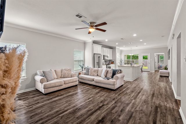 909 S Frances Street A, Terrell, TX 75160