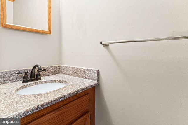 1413 FOSTER RD, Warminster, PA 18974