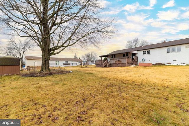 1413 FOSTER RD, Warminster, PA 18974