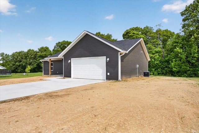 12792 E Hirth Lane, Springville, IN 47462