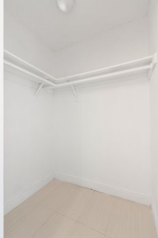 5816 S Bond Drive, West Palm Beach, FL 33415