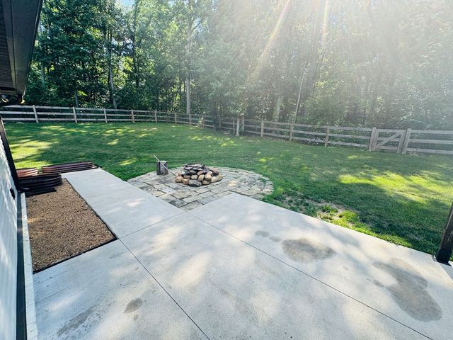 3316 Hunters Point Pike, Lebanon, TN 37087