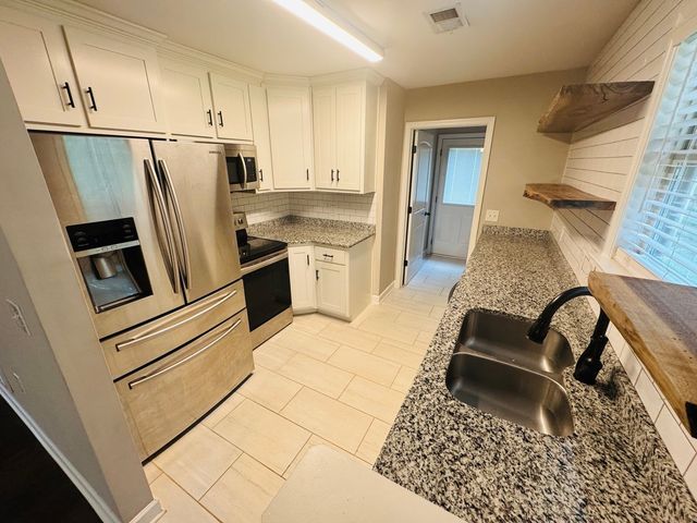 3316 Hunters Point Pike, Lebanon, TN 37087