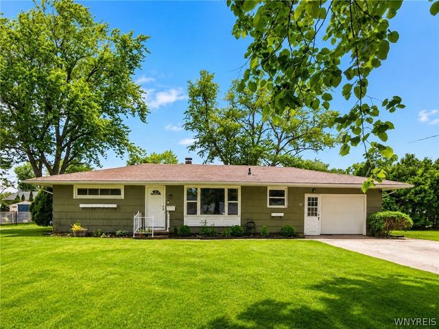 15 Vermont Avenue, Lockport City, NY 14094
