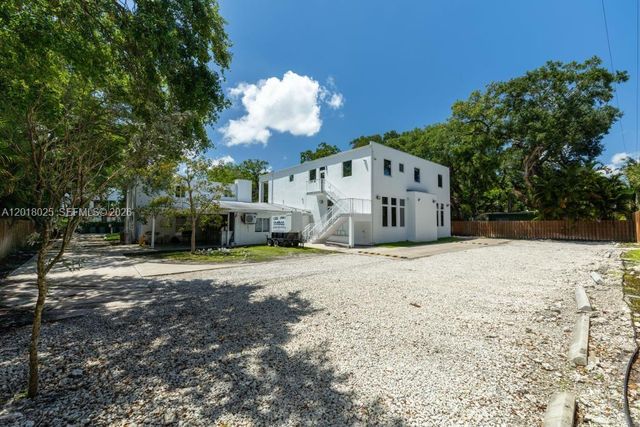 5940 SW 37th Avenue, Dania Beach, FL 33312