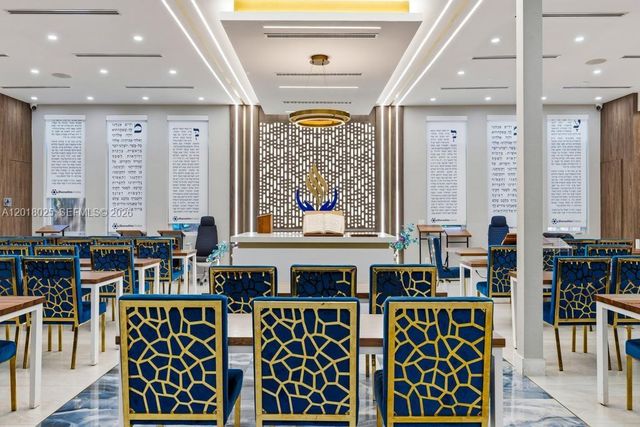 5940 SW 37th Avenue, Dania Beach, FL 33312