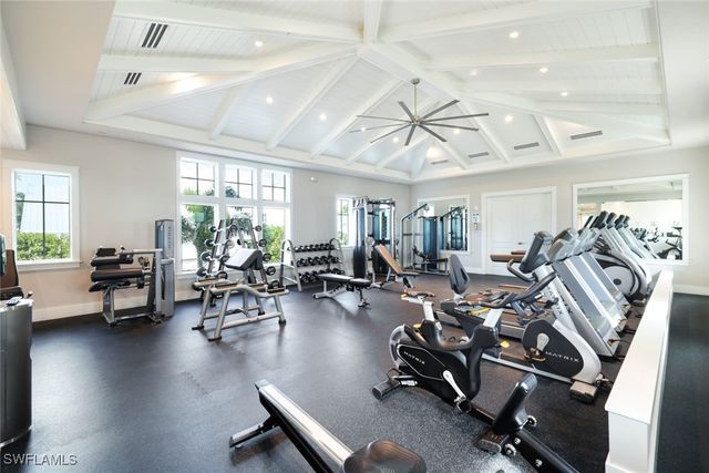 91 14th ST S, Naples, FL 34102