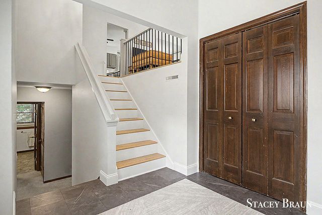 8264 Atlanta Court Ne, Cannon Twp, MI 49341