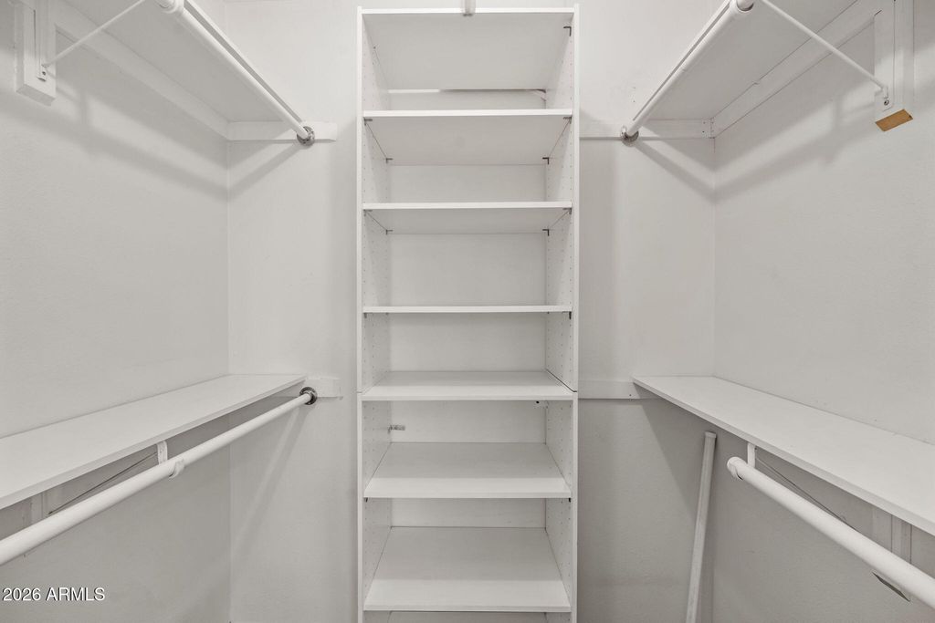 Image 18 of property listing at 2137 E APOLLO Avenue, Tempe, AZ 85283