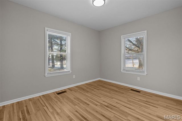 2438 Creve Coeur Mill Road, Maryland Heights, MO 63043