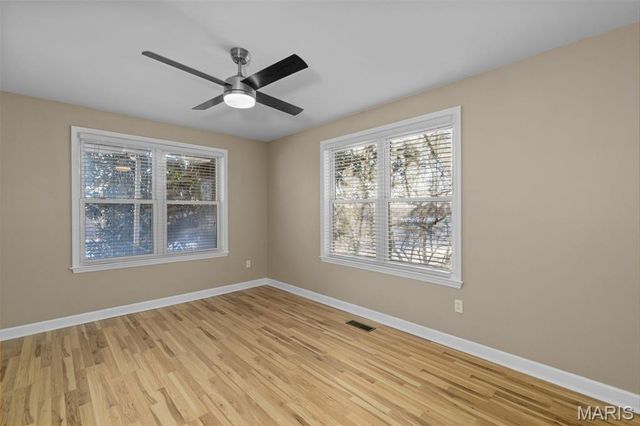 2438 Creve Coeur Mill Road, Maryland Heights, MO 63043