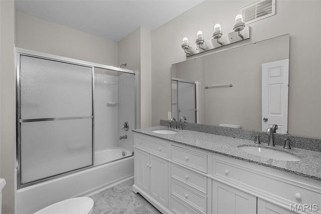 2438 Creve Coeur Mill Road, Maryland Heights, MO 63043
