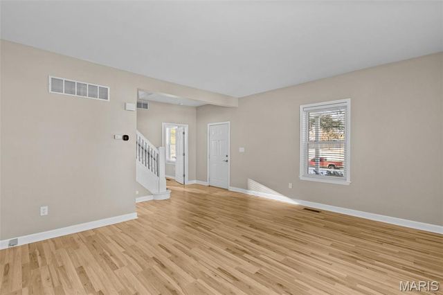 2438 Creve Coeur Mill Road, Maryland Heights, MO 63043