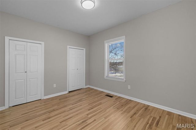 2438 Creve Coeur Mill Road, Maryland Heights, MO 63043