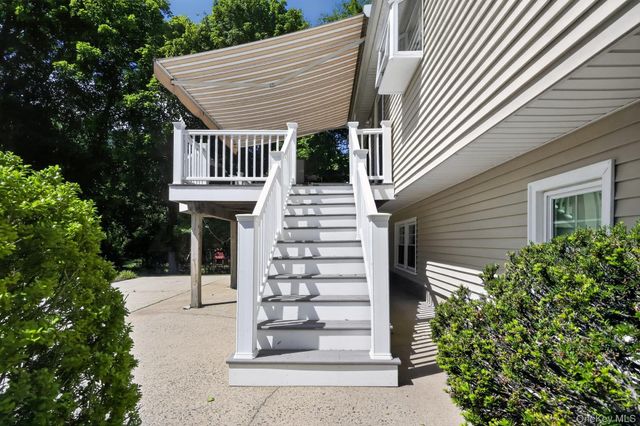 1 Scher Drive, New City, NY 10956
