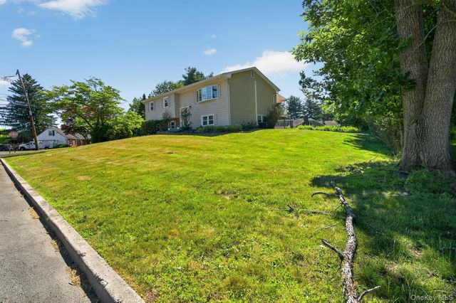 1 Scher Drive, New City, NY 10956