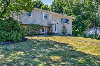 1 Scher Drive, New City, NY 10956