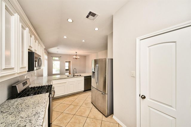 27406 Gatlin Lane, Spring, TX 77386