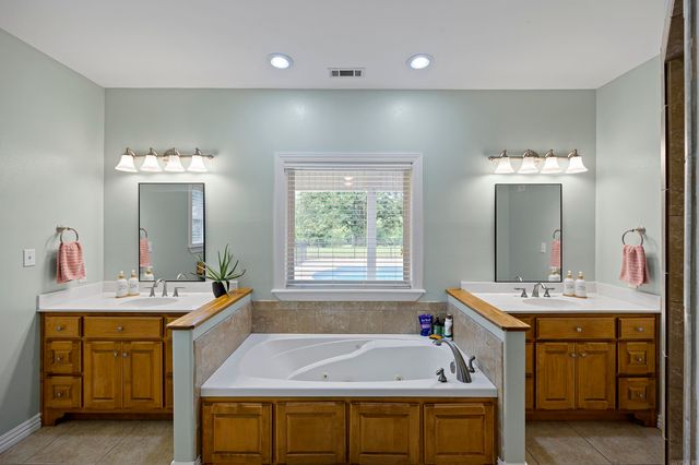 751 Walthall Road, Russellville, AR 72802