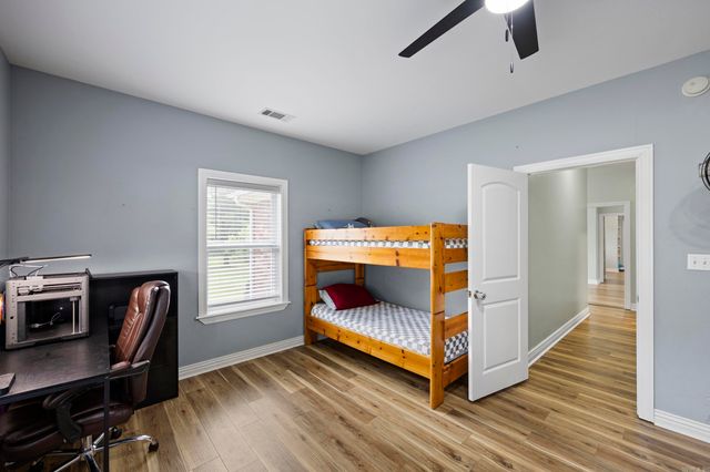 751 Walthall Road, Russellville, AR 72802