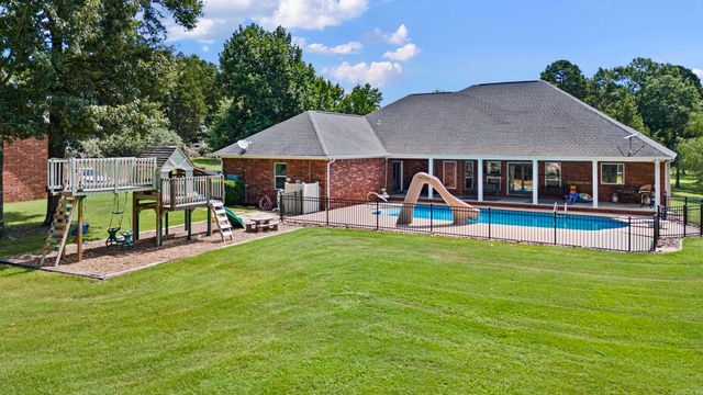 751 Walthall Road, Russellville, AR 72802