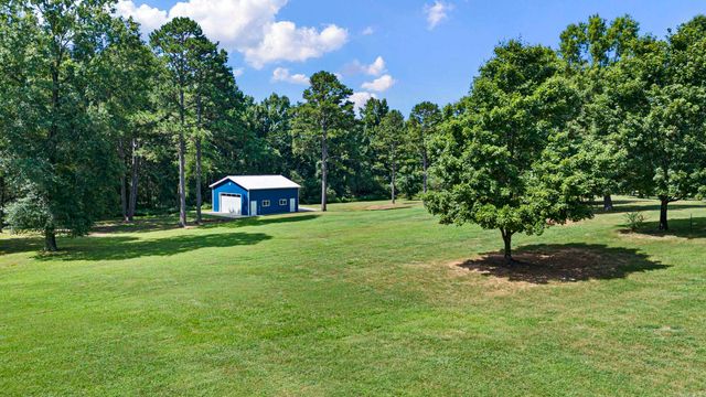751 Walthall Road, Russellville, AR 72802