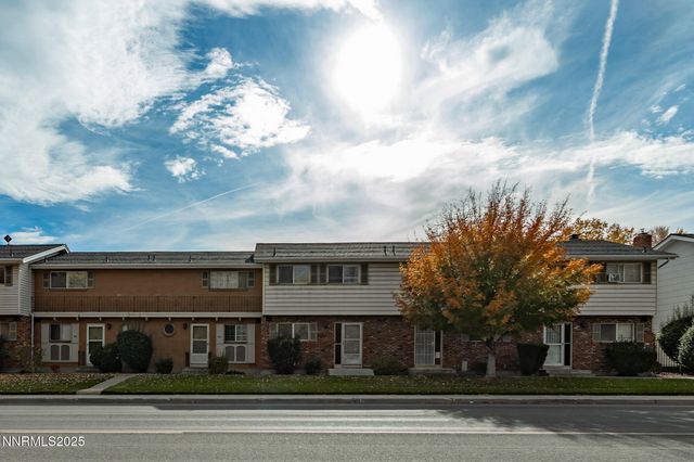 129 Smithridge Park, Reno, NV 89502