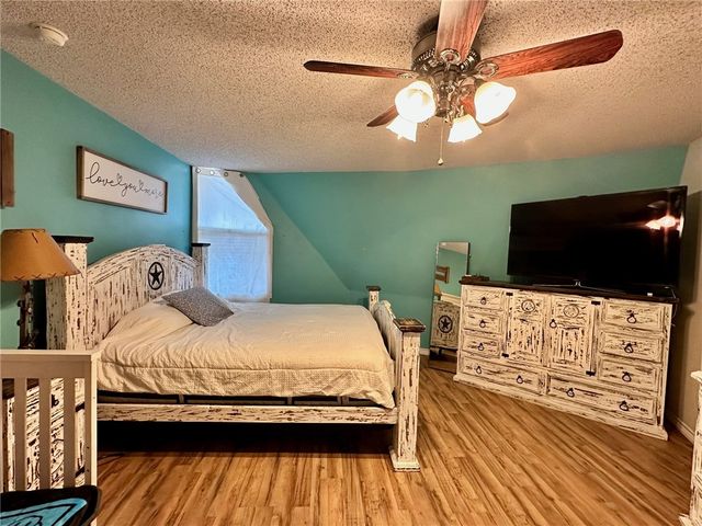 241 N County Road 1050, Kingsville, TX 78363