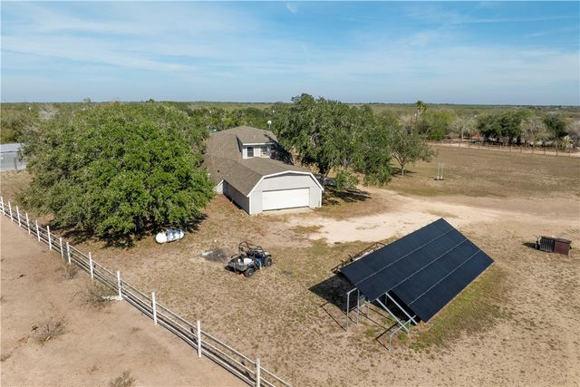 241 N County Road 1050, Kingsville, TX 78363