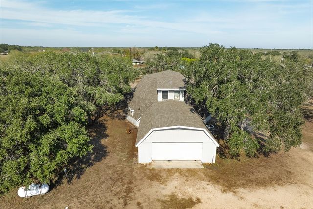 241 N County Road 1050, Kingsville, TX 78363