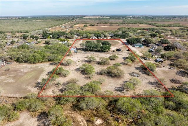 241 N County Road 1050, Kingsville, TX 78363