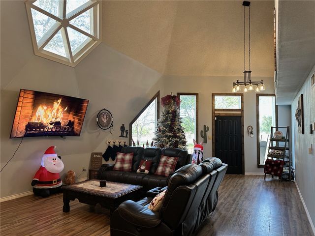 241 N County Road 1050, Kingsville, TX 78363