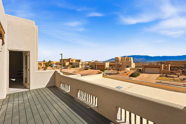 3823 Alamogordo Drive NW, Albuquerque, NM 87120