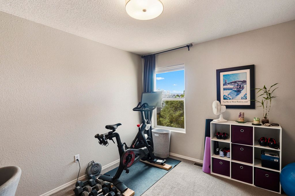 Image 43 of property listing at 3823 Alamogordo Drive NW, Albuquerque, NM 87120