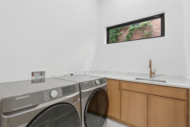 6038 Prospect Avenue, Dallas, TX 75206