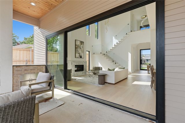 6038 Prospect Avenue, Dallas, TX 75206