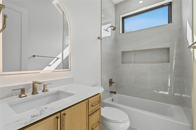 6038 Prospect Avenue, Dallas, TX 75206