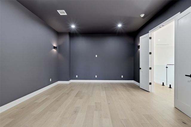 6038 Prospect Avenue, Dallas, TX 75206